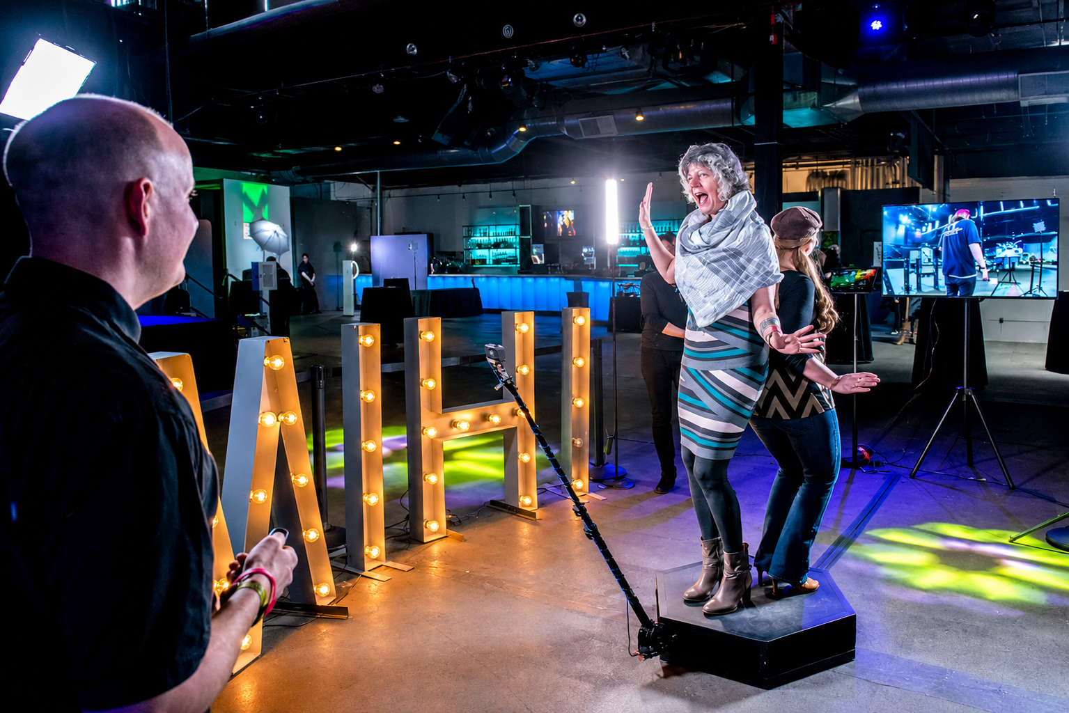 360 Photo Booth experience at MIHI Entertainment Los Angeles